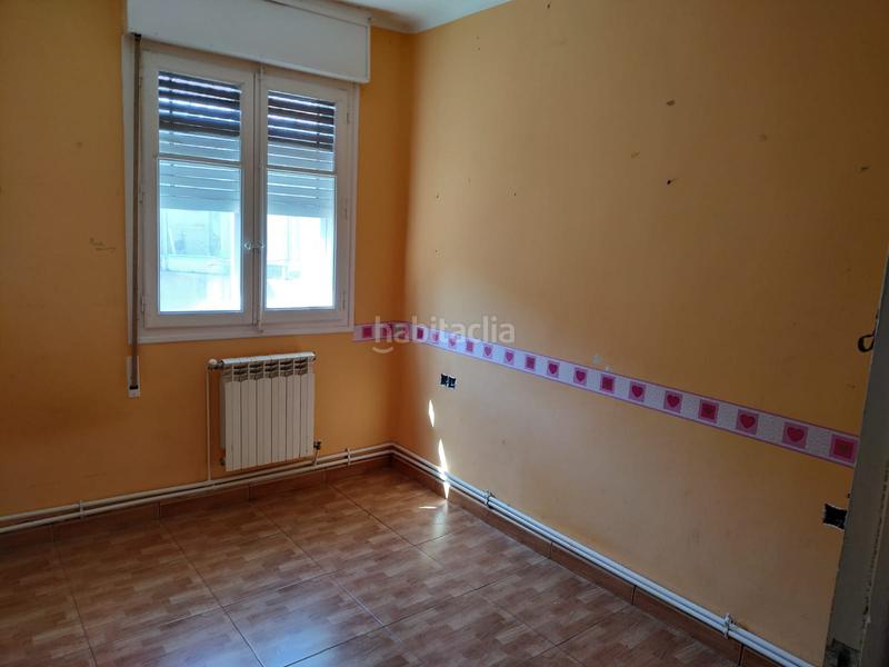 Foto 1a7496f2-c2fc-427f-9405-6a9b45468267. Piso solvia inmobiliaria piso en San Adrián