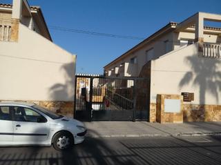 Parking voiture  Olivos. Solvia inmobiliaria  garaje huércalovera
