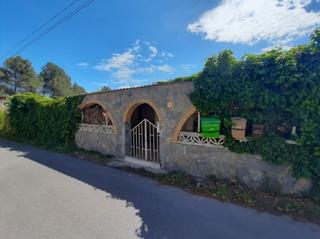 Chalet  Rialb, del. Solvia inmobiliaria  chalet independiente vacarisses