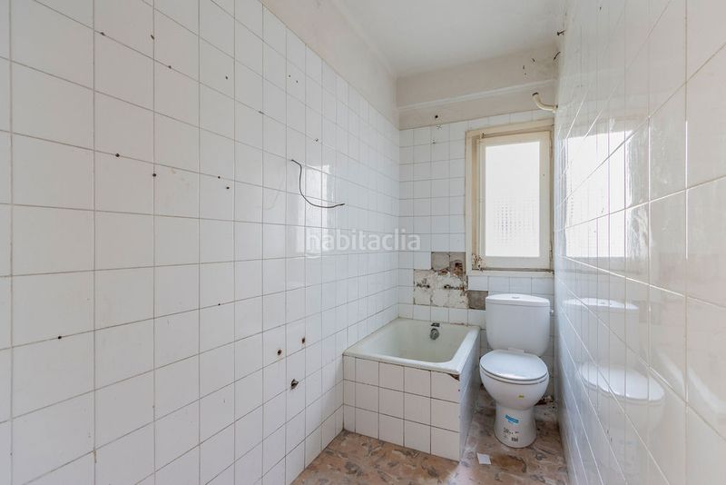 Foto ba3da49d-fb62-4885-a9c8-1791c77d45d6. Pis a Barbastro
