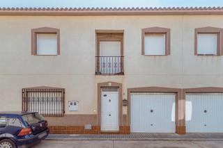 Xalet  C/ ángel pereira. Solvia inmobiliaria  casa argamasilla de alba