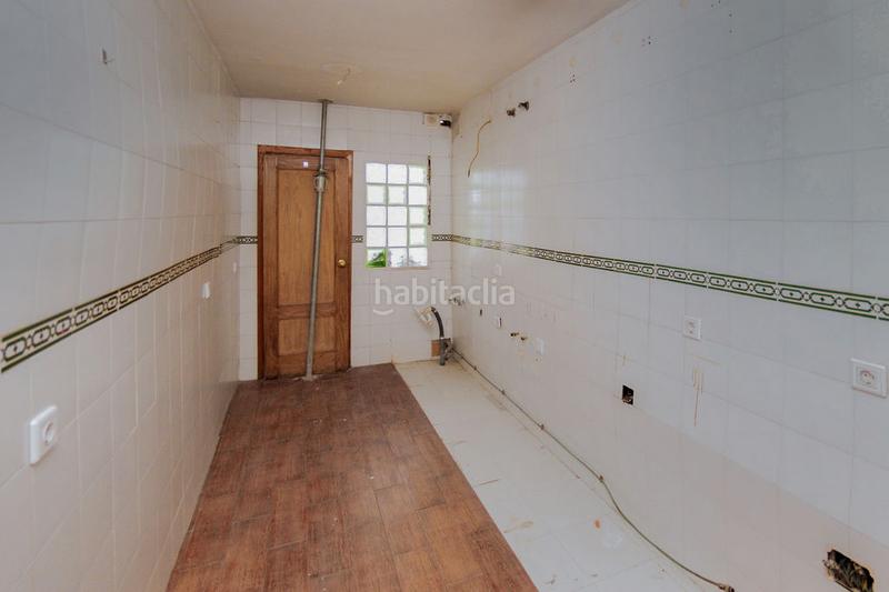 Foto 2d650d6e-3d8b-4590-90ec-e4eeb38d3561. Casa aparellada amb aparcament piscina a Pulianas