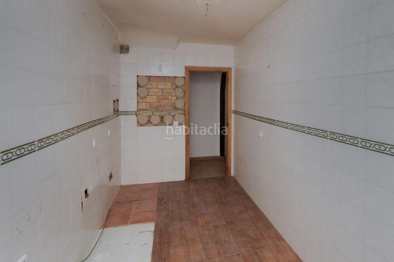 Foto b16e4db0-1a01-4999-b39e-61361bb107ed. Casa aparellada amb aparcament piscina a Pulianas