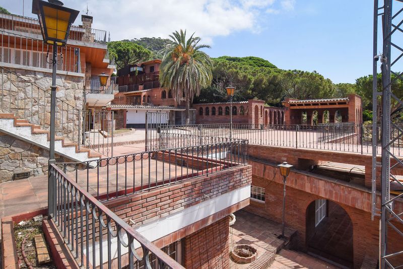 Foto abd449f7-40ac-4e96-8cc1-3173f2f588c1. Xalet a Cabrils