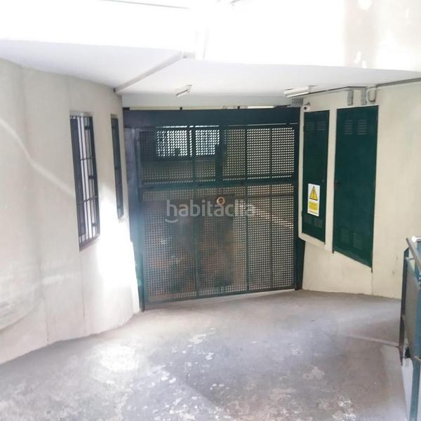 Foto a852a2bc-2f27-430d-86d8-1901192fec1d. Parking voiture dans Congrés - Indians Barcelona