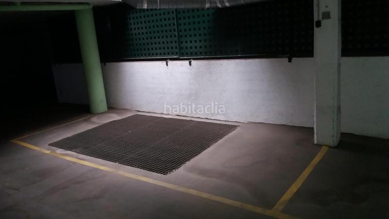 Foto c5abc261-4c9c-4f5e-9ff8-41b460d371c4. Parking voiture dans Congrés - Indians Barcelona