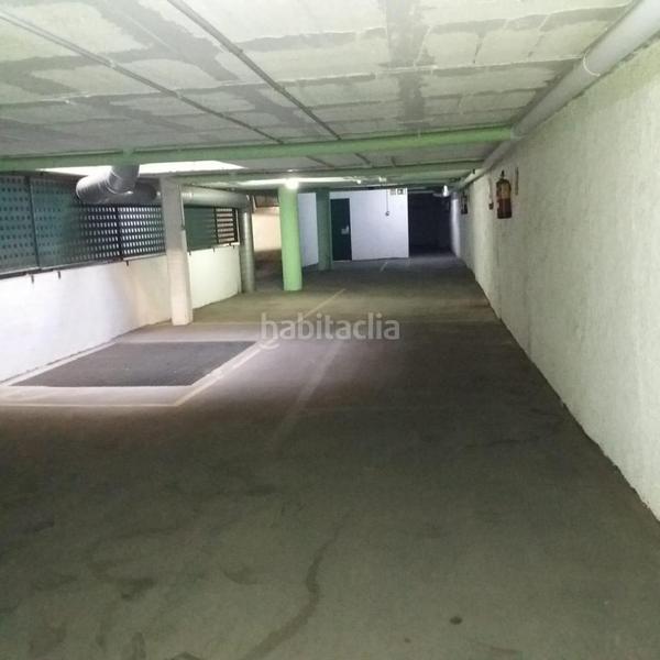 Foto d9f1712d-785c-4217-90f7-818fea7334d7. Parking voiture dans Congrés - Indians Barcelona