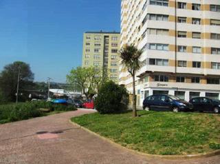 Aparcament cotxe  General sanjurjo. Solvia inmobiliaria  garaje coruña a