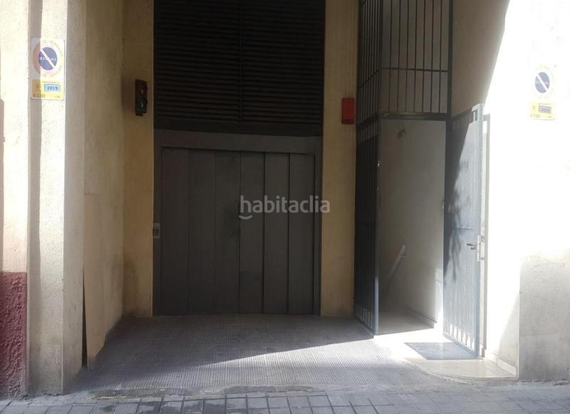 Foto b91e3e20-49fb-4bb3-9c4b-d5a54fc598f7. Aparcament cotxe a Florida Alta Alicante