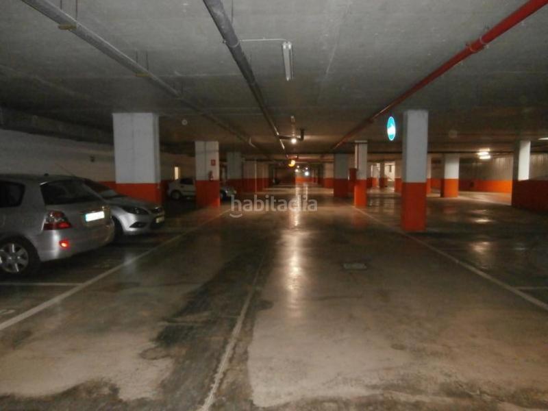 Foto 30555a17-ea70-4928-bf0a-438d3c3c1e3b. Parking coche solvia inmobiliaria garaje en San Jerónimo - La Bachillera Sevilla