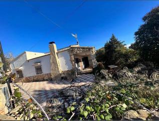 Chalet  C/ mas mateu. Solvia inmobiliaria  chalet independiente montmell el