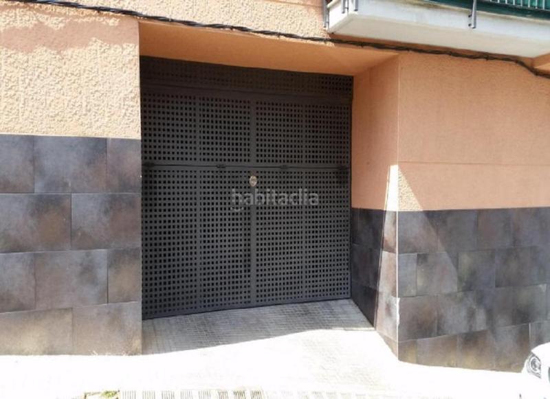 Foto 1f63328d-c9c8-4cf2-beb9-71a1dacbd089. Aparcament cotxe a Monistrol de Montserrat