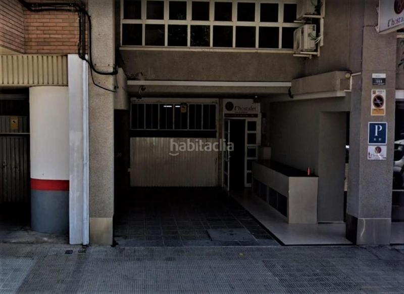 Foto 1d620fd3-d14b-42df-bc69-7cd82d54757f. Aparcament cotxe a Joc de la Bola - Camps d'Esports Lleida