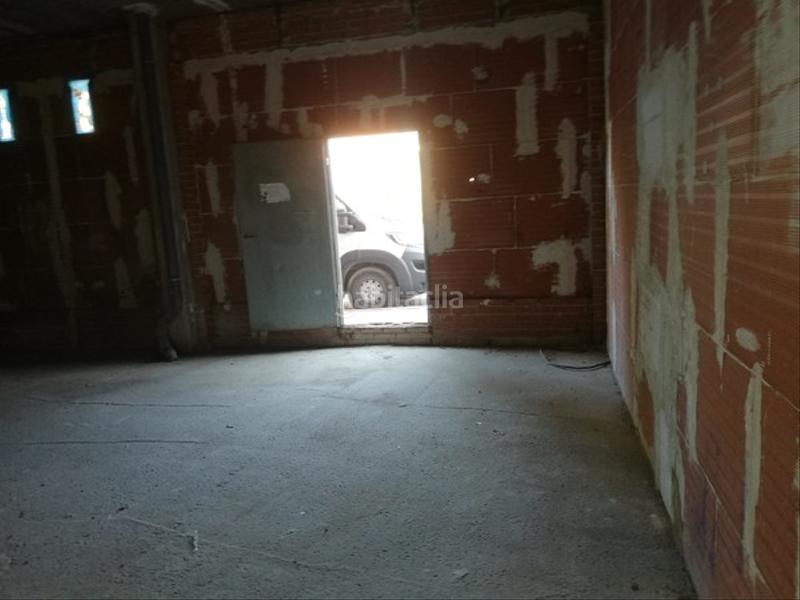 Foto 49ffd810-68cb-46e3-83c6-075f3da1b8e1. Alquiler local comercial solvia inmobiliaria locales en Valdemoro