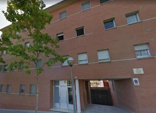 Aparcament cotxe  Kurdistan. Solvia inmobiliaria  garaje sabadell