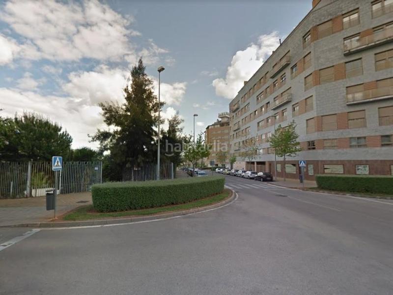 Foto 0e8005e2-c0fa-4ac9-84eb-8d326be066cb. Parking coche solvia inmobiliaria garaje en Centro Cáceres