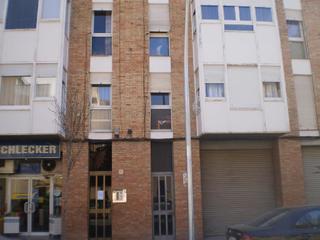 Pis  C/ doctor candi bayes. Solvia inmobiliaria  piso vic