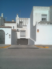 Aparcament cotxe  Tierra. Solvia inmobiliaria  garaje puerto real
