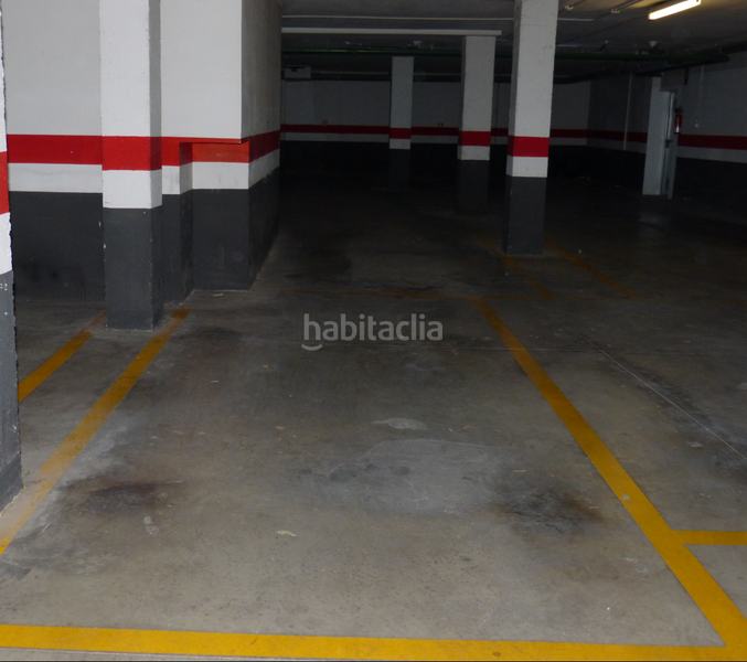 Foto f6be51ed-4204-41e0-9c6b-df930a910055. Autoparkplatz in Centro Almazora / Almassora