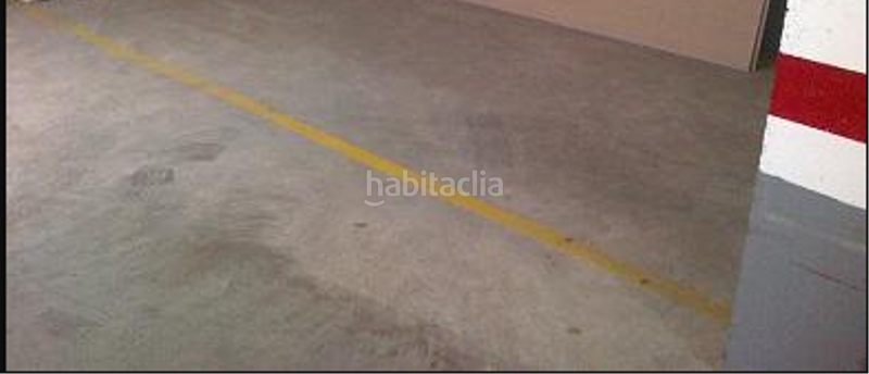 Foto 58a6d16e-c35d-451d-88e5-4f924aef5b6a. Aparcament cotxe a Faura