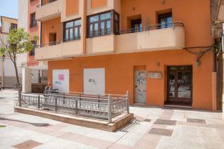 Local commercial  C/ plaza del olivo. Solvia inmobiliaria  locales soria