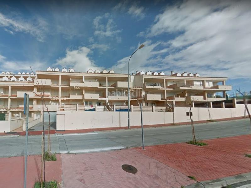 Foto c3f36a7b-8c4d-46cf-be42-2705499b4742. Autoparkplatz in Santangelo Benalmádena