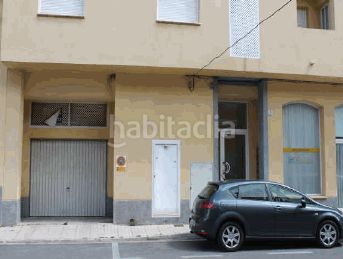Foto 4e384d3f-a6f2-4078-a18e-2306c862c40c. Aparcament cotxe a Ondara