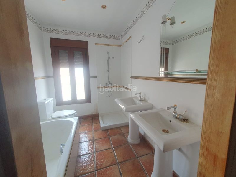Foto f16a6a78-b01e-4fa8-ad6b-b1acbd05ac6b. Chalet in Cebolla