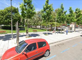 Parking coche  Pallars. Solvia inmobiliaria  garaje lleida