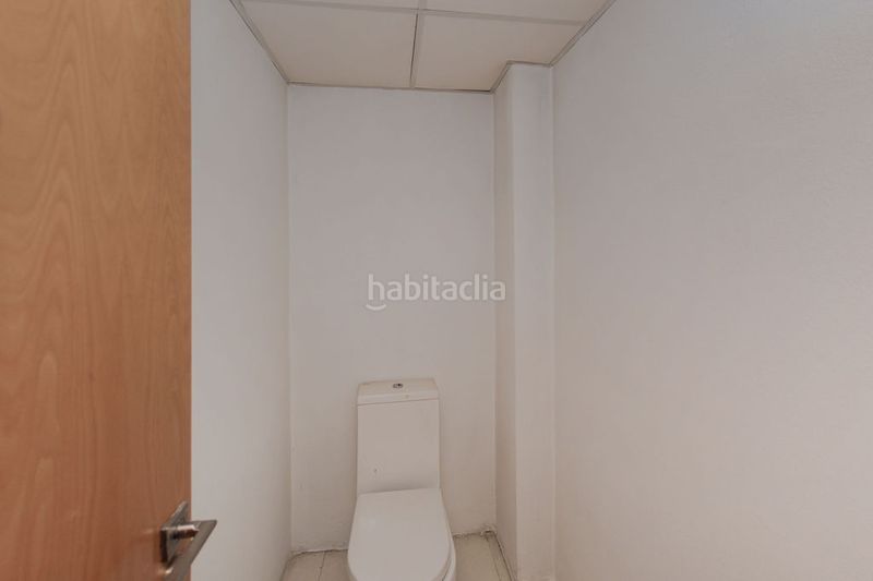 Foto 6fae932d-9570-413a-b705-8d5f50877942. Local comercial solvia inmobiliaria locales zubia la en Zubia (La)