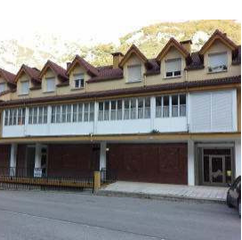 Aparcament cotxe  Puerto de somiedo. Solvia inmobiliaria  garaje puerto el