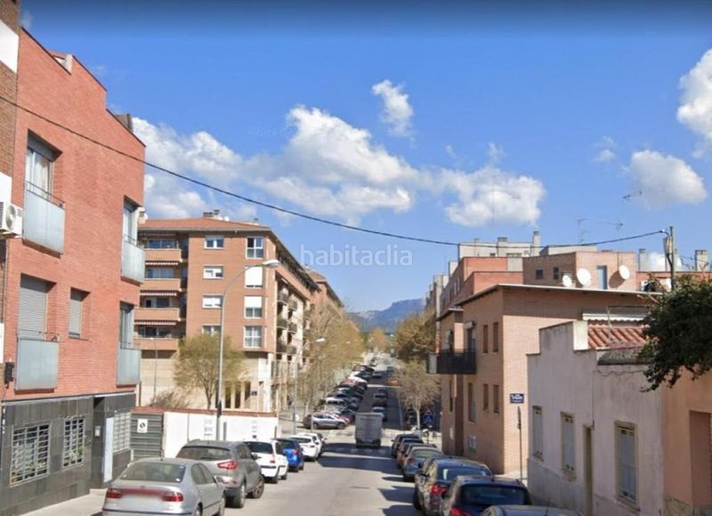 Foto 2d73317b-e470-44b4-8148-3d15dace7813. Aparcament cotxe a Roc Blanc Terrassa