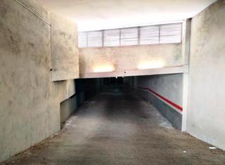 Car parking  Espronceda. Solvia inmobiliaria  garaje barcelona