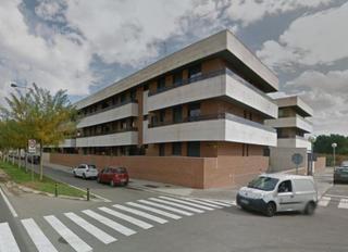 Aparcament cotxe  La senia. Solvia inmobiliaria  garaje albatàrrec