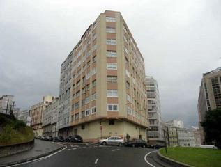 Local Comercial en C/ Monte Alto