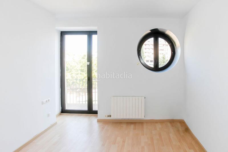 Foto cba46bbf-ece2-4fe8-8381-8ab1bbb4c9bb. Parking coche solvia inmobiliaria garaje en Tàrrega