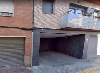 Parking voiture  General castaños. Solvia inmobiliaria  garaje rubí