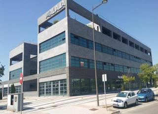 Posto auto  C/ de leonardo da vinci. Solvia inmobiliaria  garaje getafe