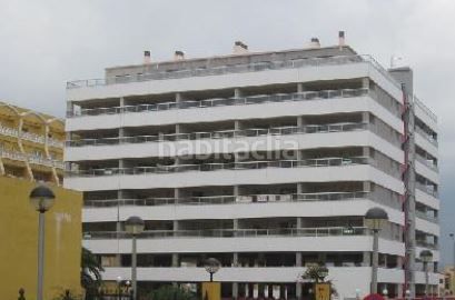 Foto bf68106d-762f-43e9-ad37-ea39ec9799c6. Aparcament cotxe a La Volta Peñíscola