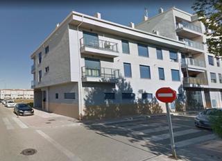 Aparcament cotxe  Clara campoamor. Solvia inmobiliaria  garaje alcàsser