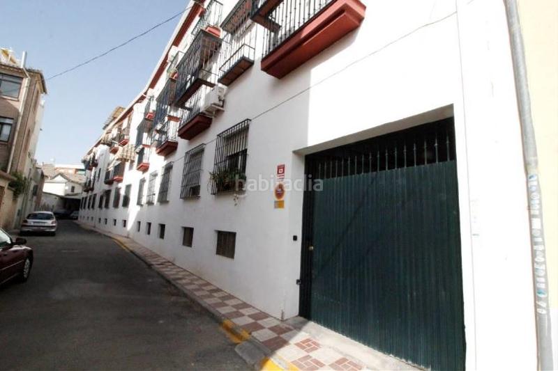 Foto 51bd668e-6bab-4b8f-828d-4bd696b47938. Aparcament cotxe a Albolote