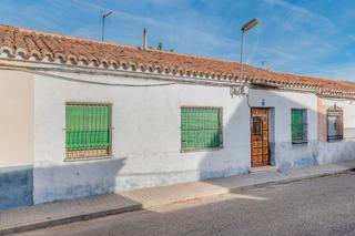 Chalet  C/ castilla la mancha. Solvia inmobiliaria  casa sonseca