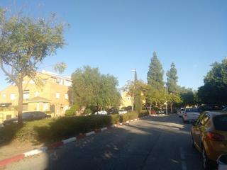 Aparcament cotxe  Almajarra. Solvia inmobiliaria  garaje tomares
