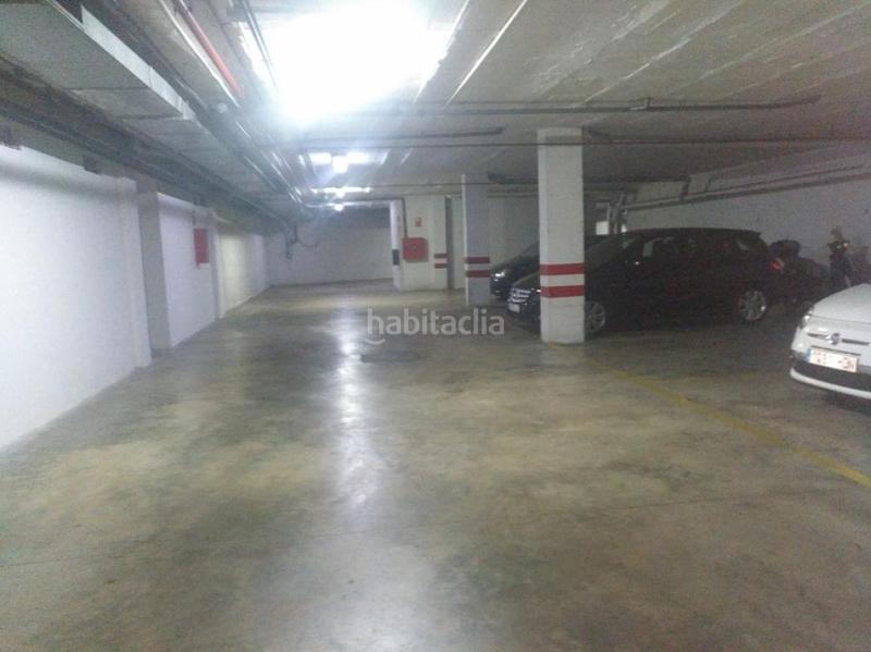 Foto c0922deb-224e-41a6-b342-5c95fdadd85e. Parking coche solvia inmobiliaria garaje en Santa Eufemia Tomares