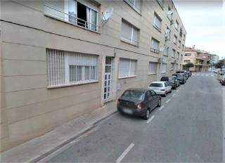 Parking coche  Sallent. Solvia inmobiliaria  garaje sant fruitós de bages