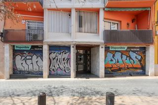 Local Comercial  C/ alt de mariner. Solvia inmobiliaria  locales barcelona