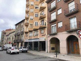 Car parking  Cl roser. Solvia inmobiliaria  garaje berga