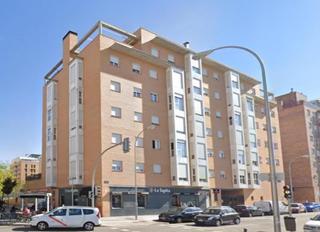 Parking coche  Flautas. Solvia inmobiliaria  garaje madrid