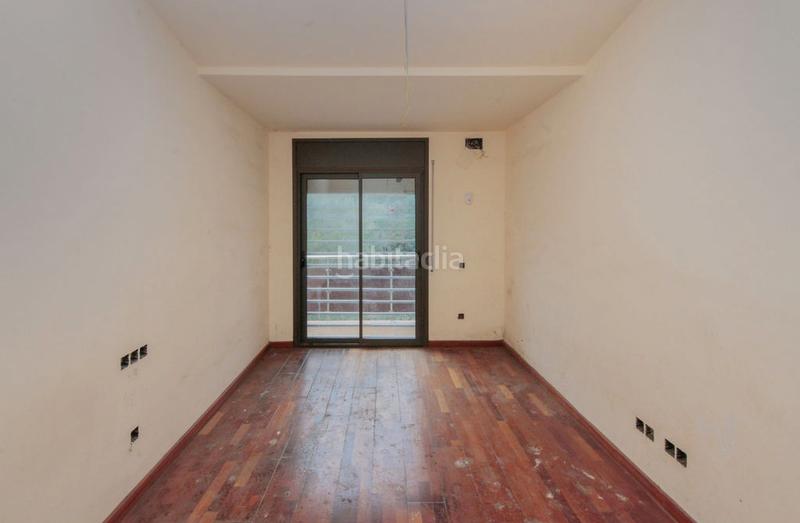 Foto d30e3af6-d552-44ca-8472-05a83fe70cd0. Chalet solvia inmobiliaria chalet independiente en Castellar del Vallès