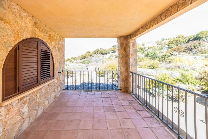 Foto 57c97c00-cae3-4c53-9f60-582ba53e8c4c. Chalet dans Finestrat pueblo Finestrat